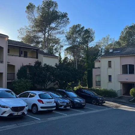 Les Hauts Du Golf Apartman *